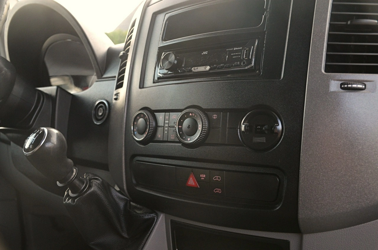 Volkswagen Crafter - Zdjęcie 15