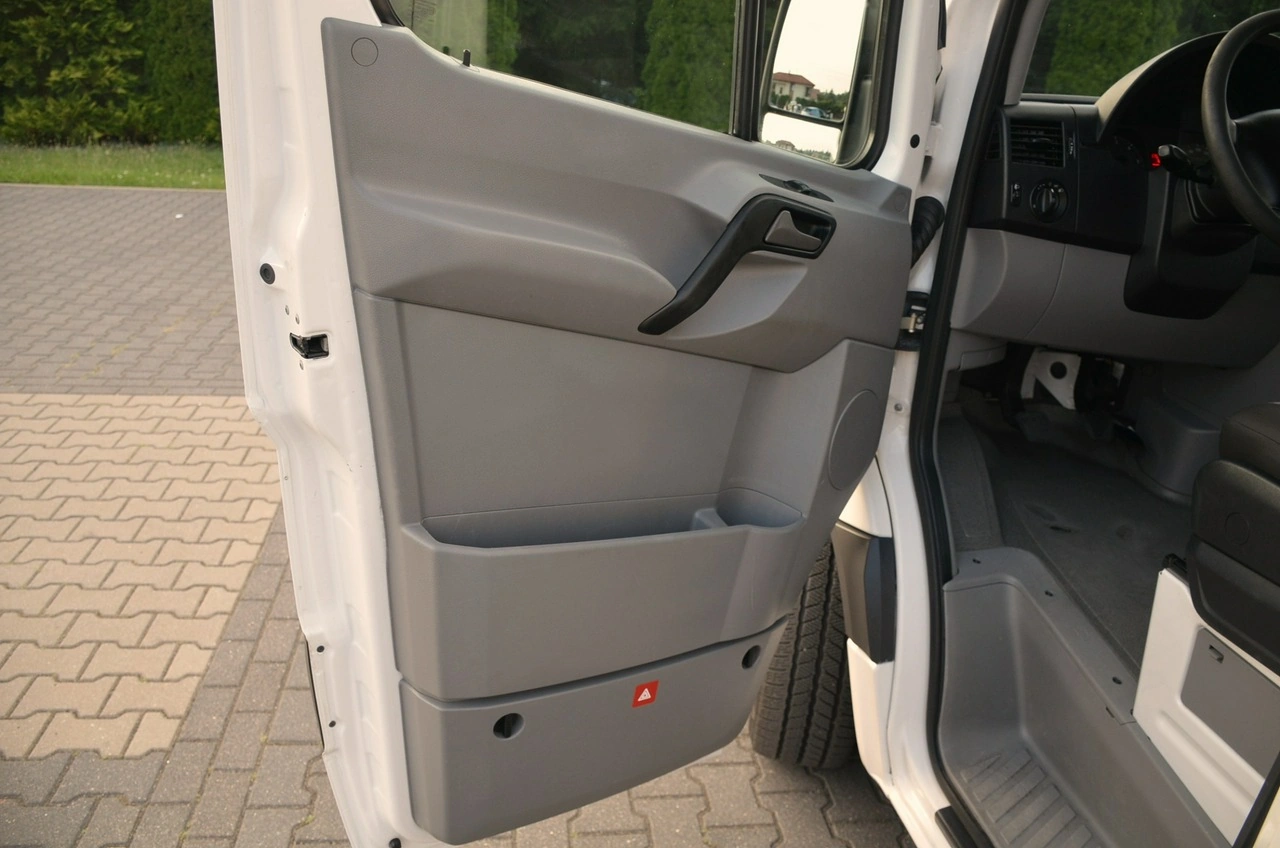 Volkswagen Crafter - Zdjęcie 17