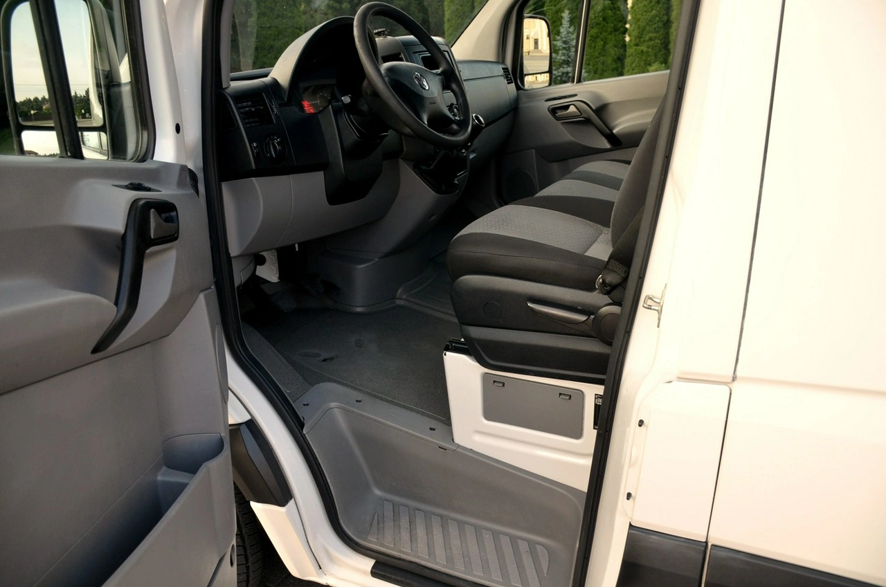 Volkswagen Crafter - Zdjęcie 18