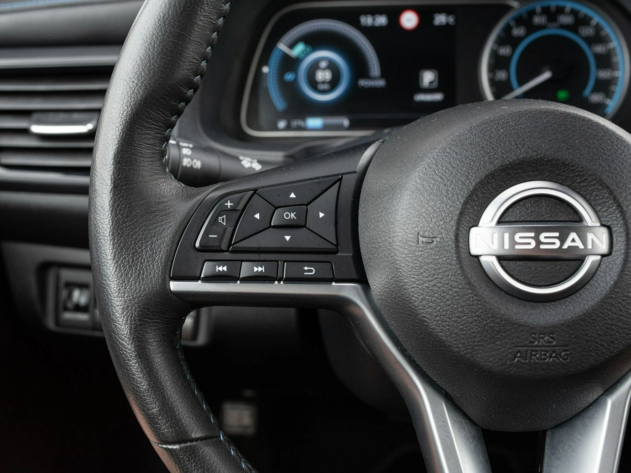 Nissan Leaf - Zdjęcie 12