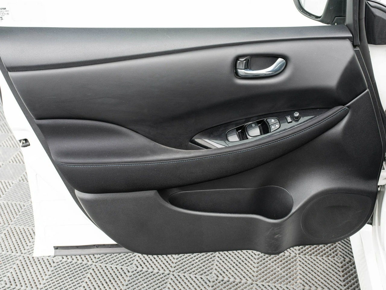 Nissan Leaf - Zdjęcie 8