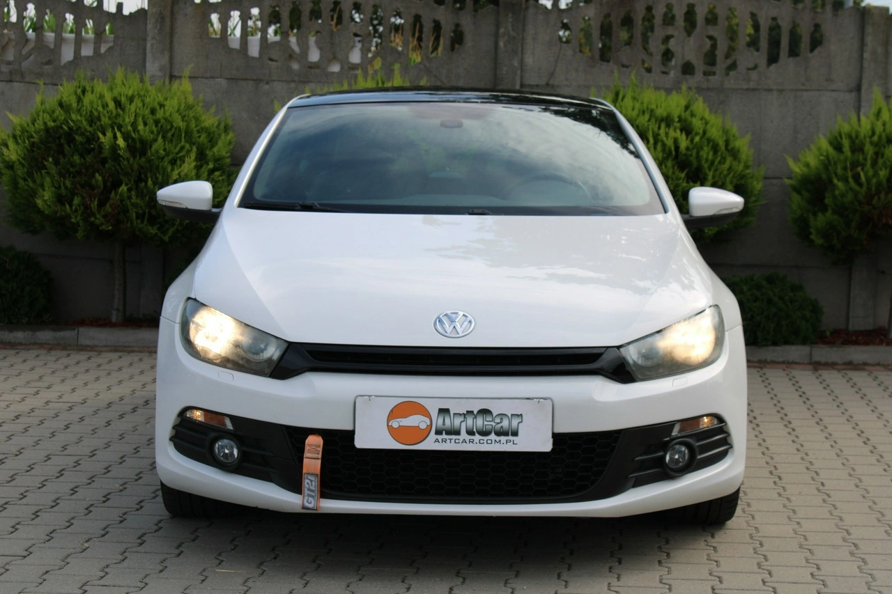 Volkswagen Scirocco - Zdjęcie 16