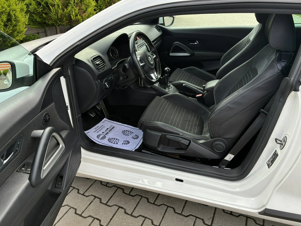Volkswagen Scirocco - Zdjęcie 19