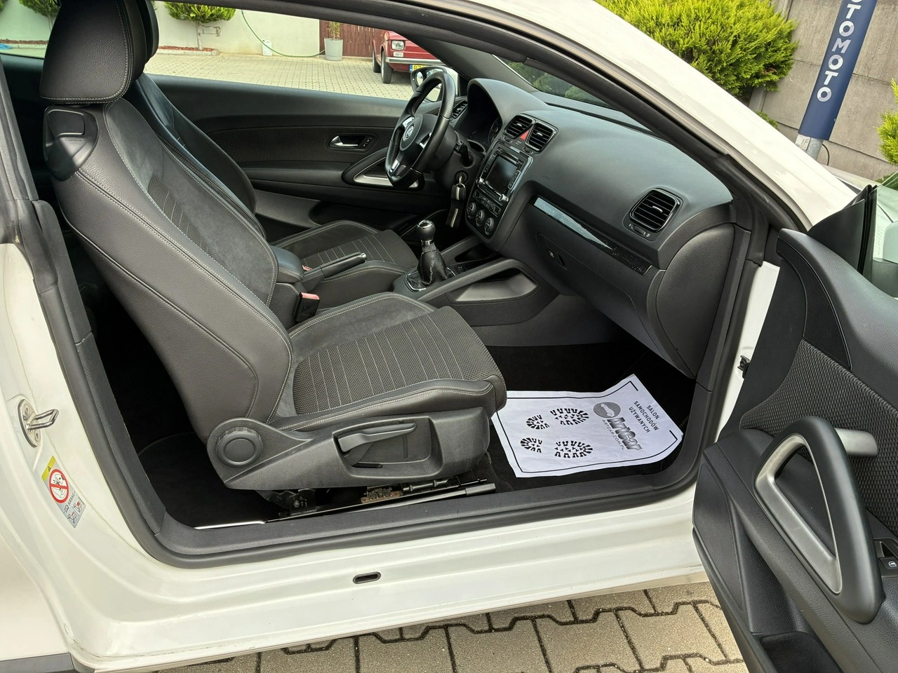 Volkswagen Scirocco - Zdjęcie 27