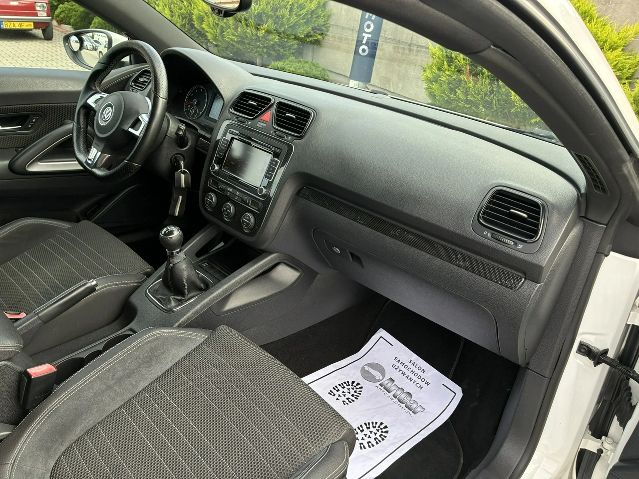 Volkswagen Scirocco - Zdjęcie 29
