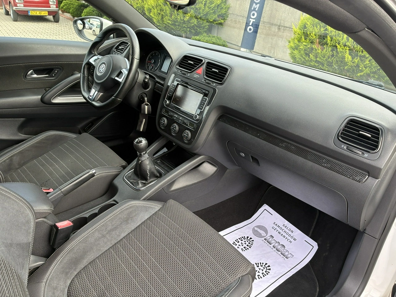 Volkswagen Scirocco - Zdjęcie 28