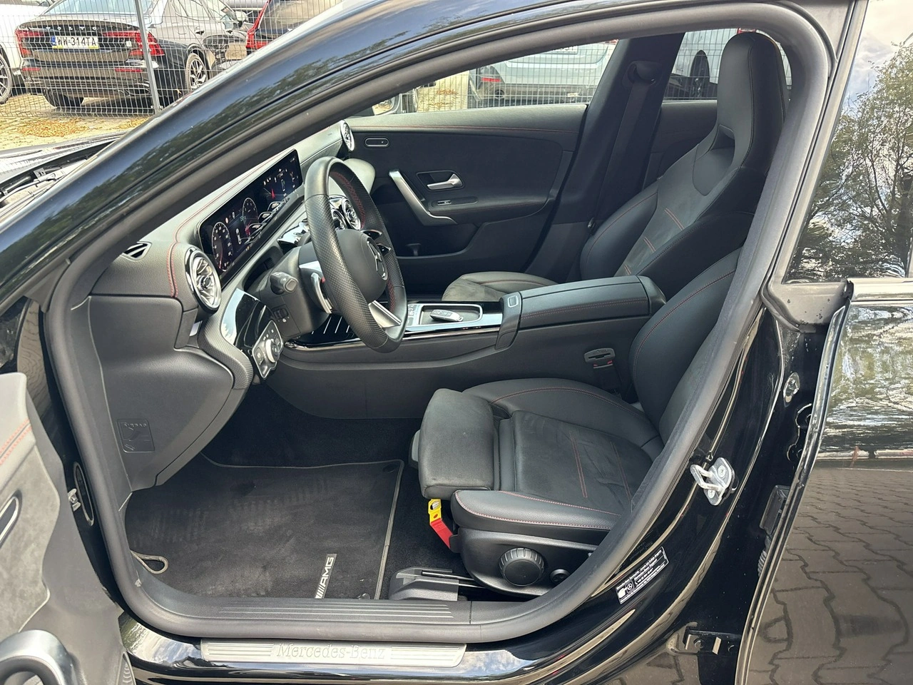 Mercedes CLA 200 - Zdjęcie 9