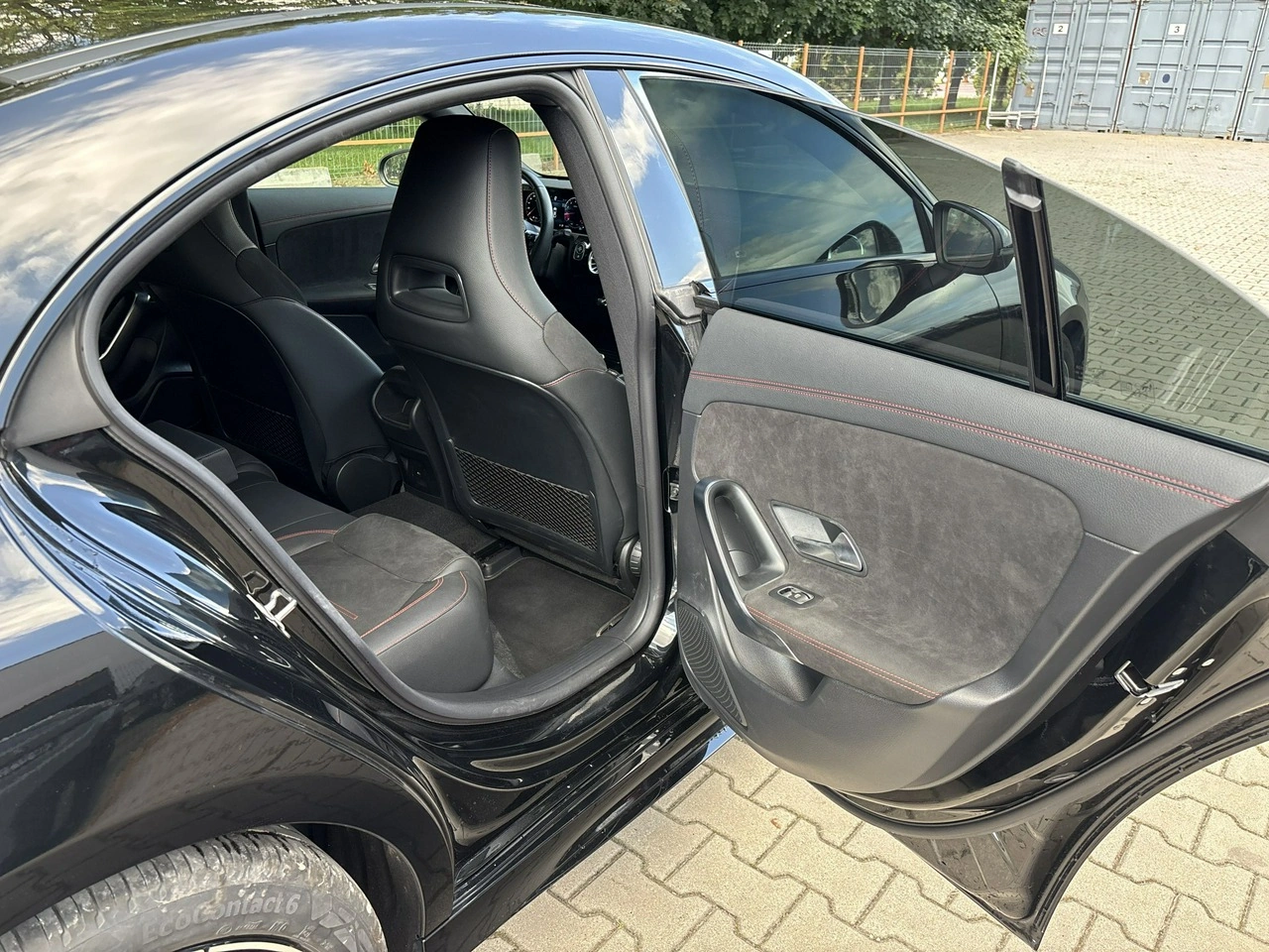 Mercedes CLA 200 - Zdjęcie 17