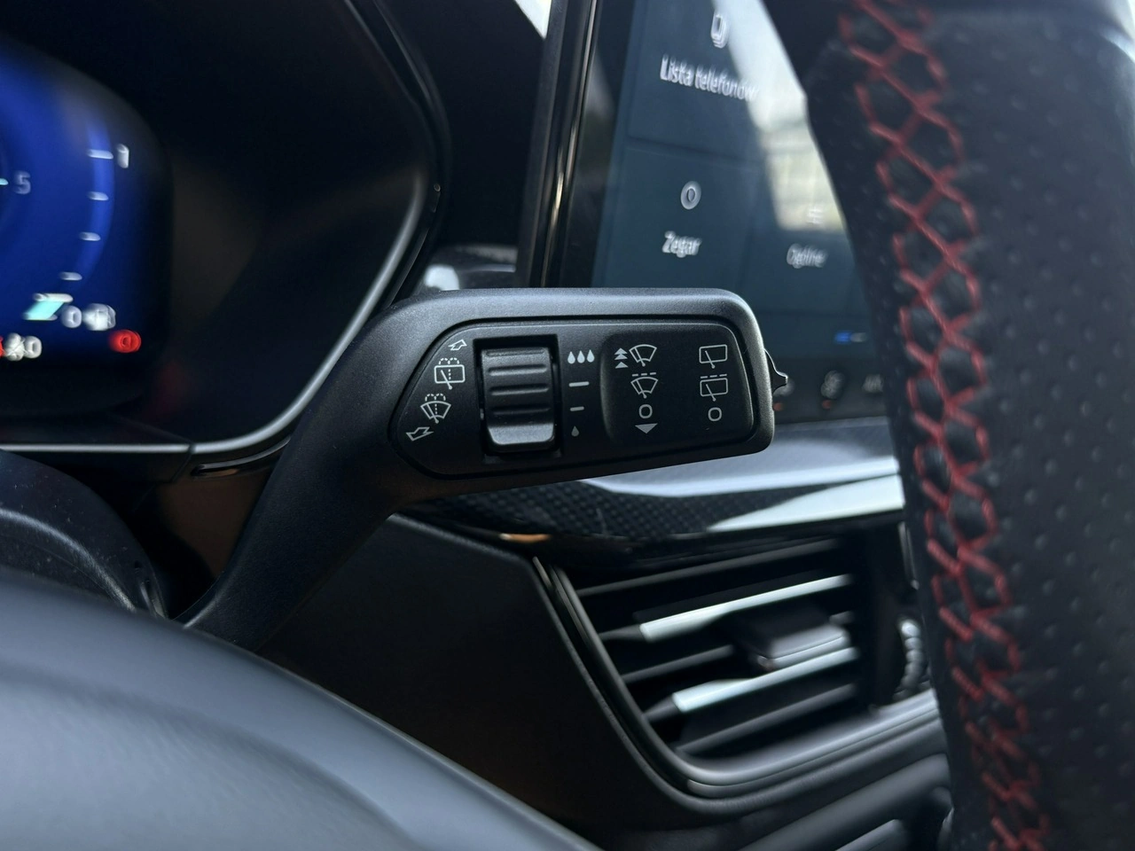 Ford Focus - Zdjęcie 17