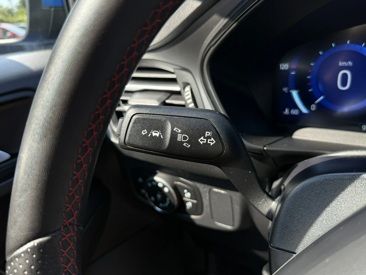 Ford Focus - Zdjęcie 18