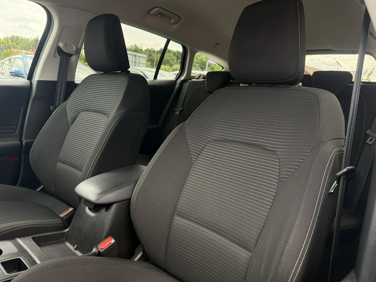 Ford Focus - Zdjęcie 9