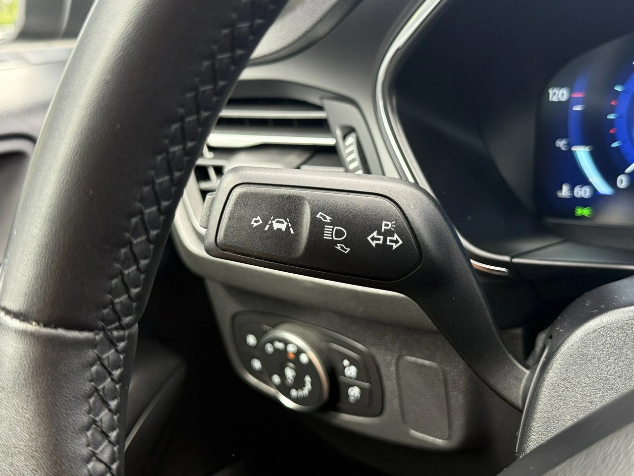 Ford Focus - Zdjęcie 18