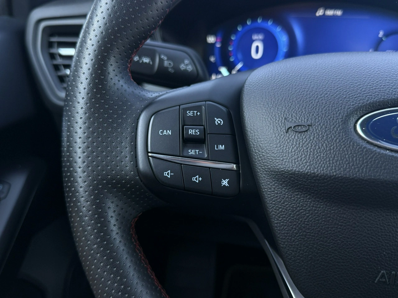 Ford Focus - Zdjęcie 16
