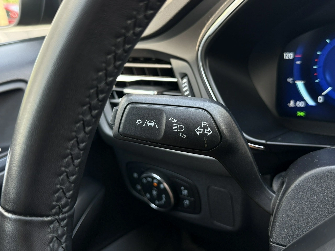 Ford Focus - Zdjęcie 18