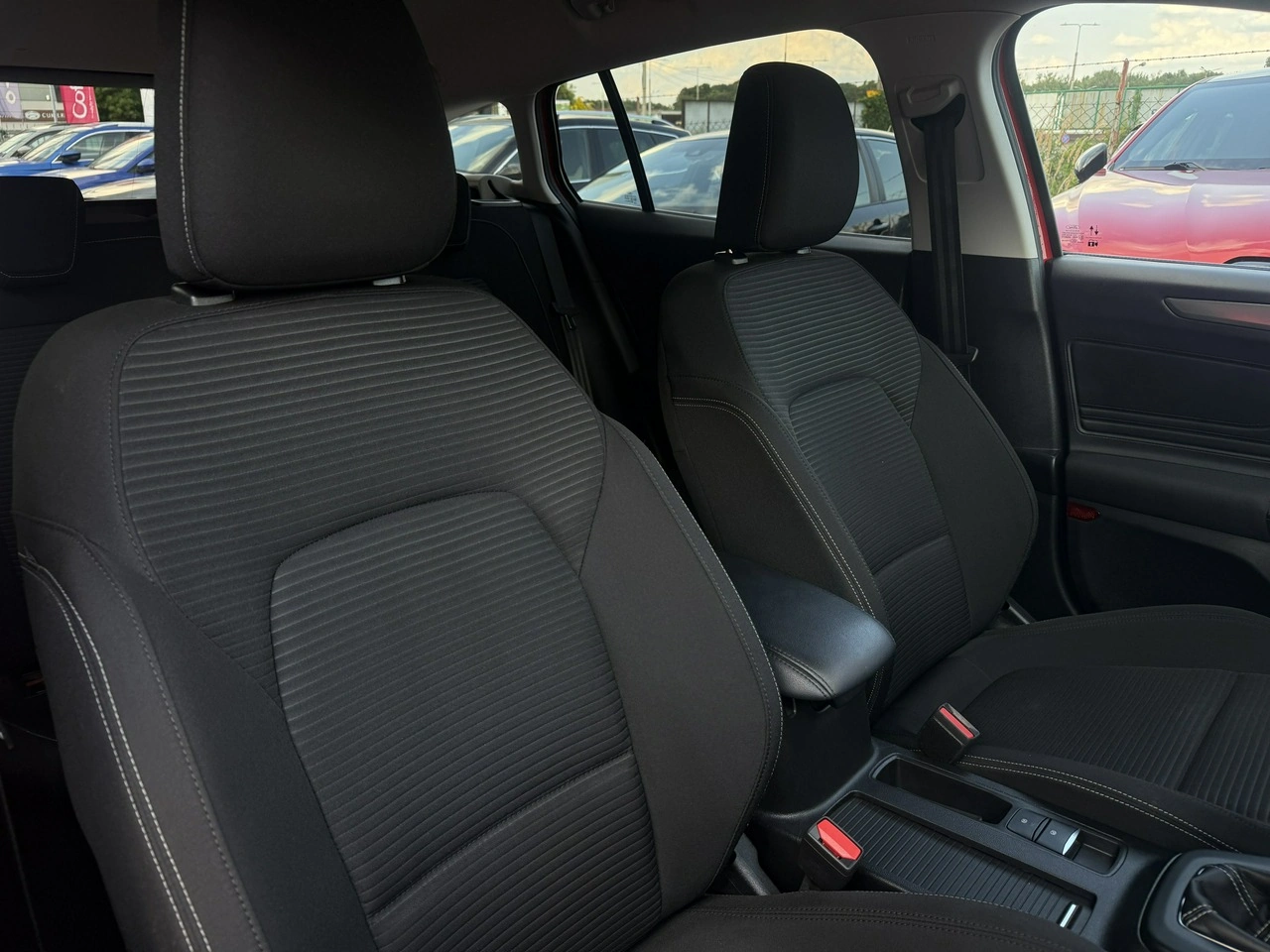 Ford Focus - Zdjęcie 10