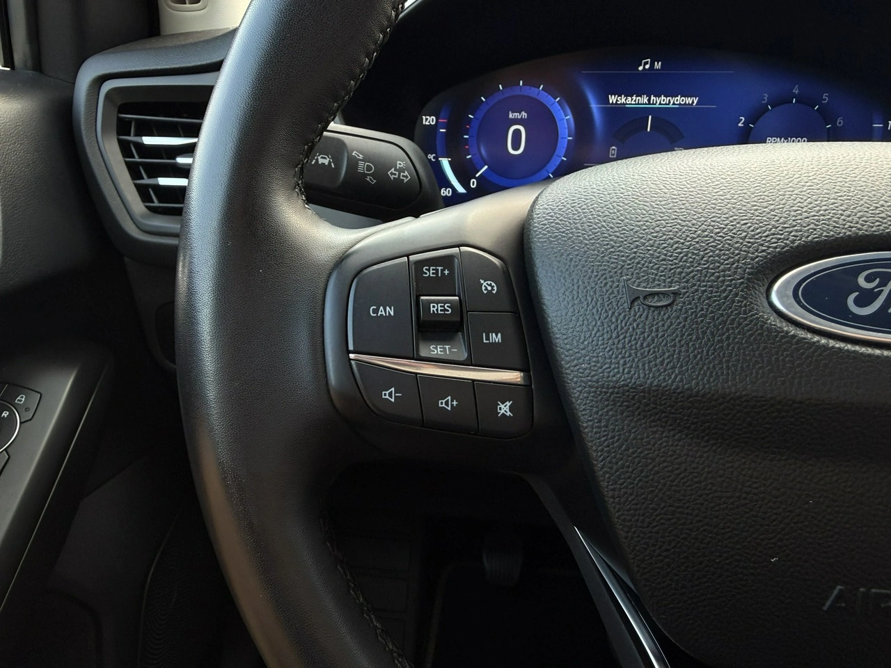 Ford Focus - Zdjęcie 16