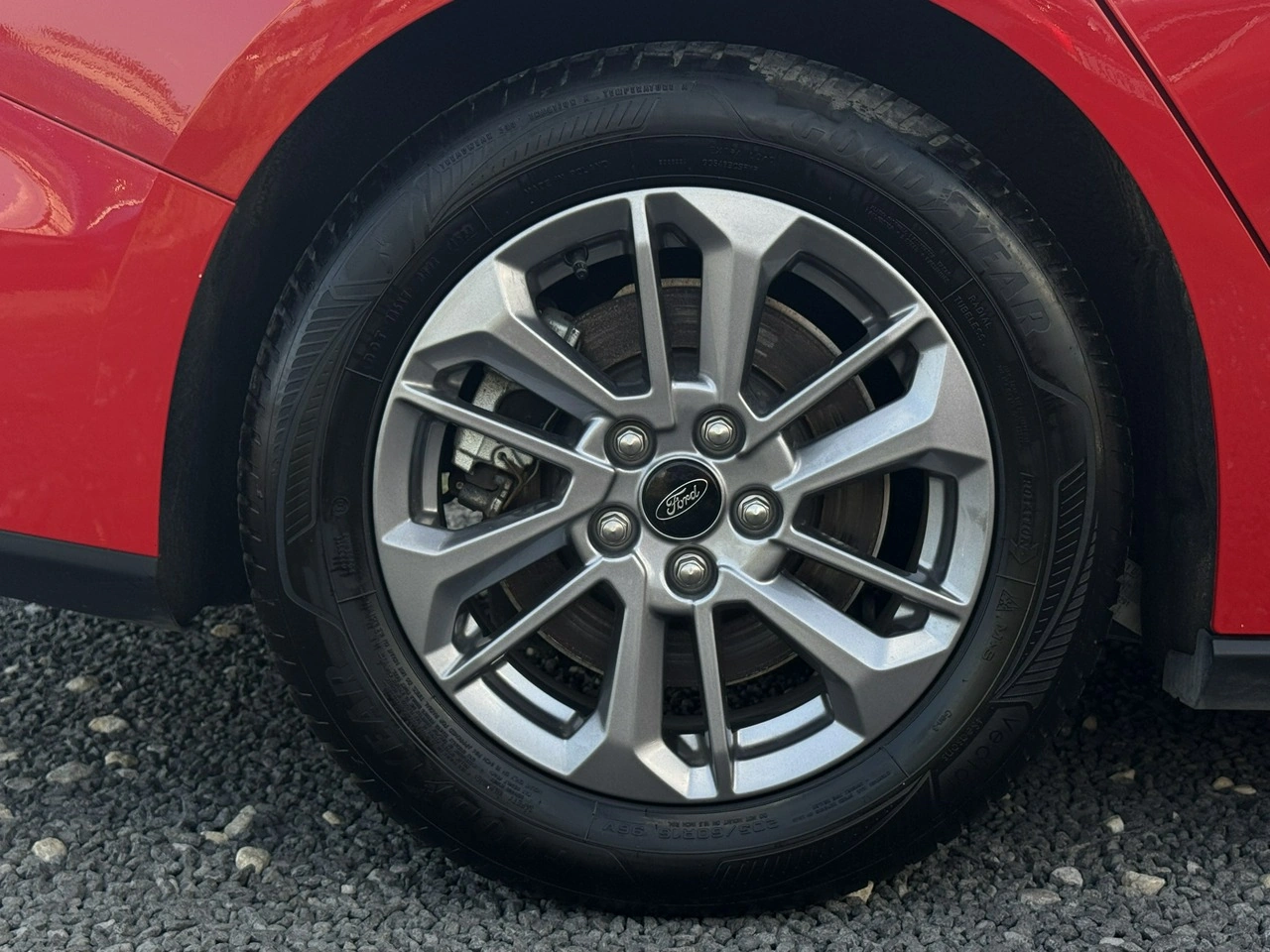 Ford Focus - Zdjęcie 34