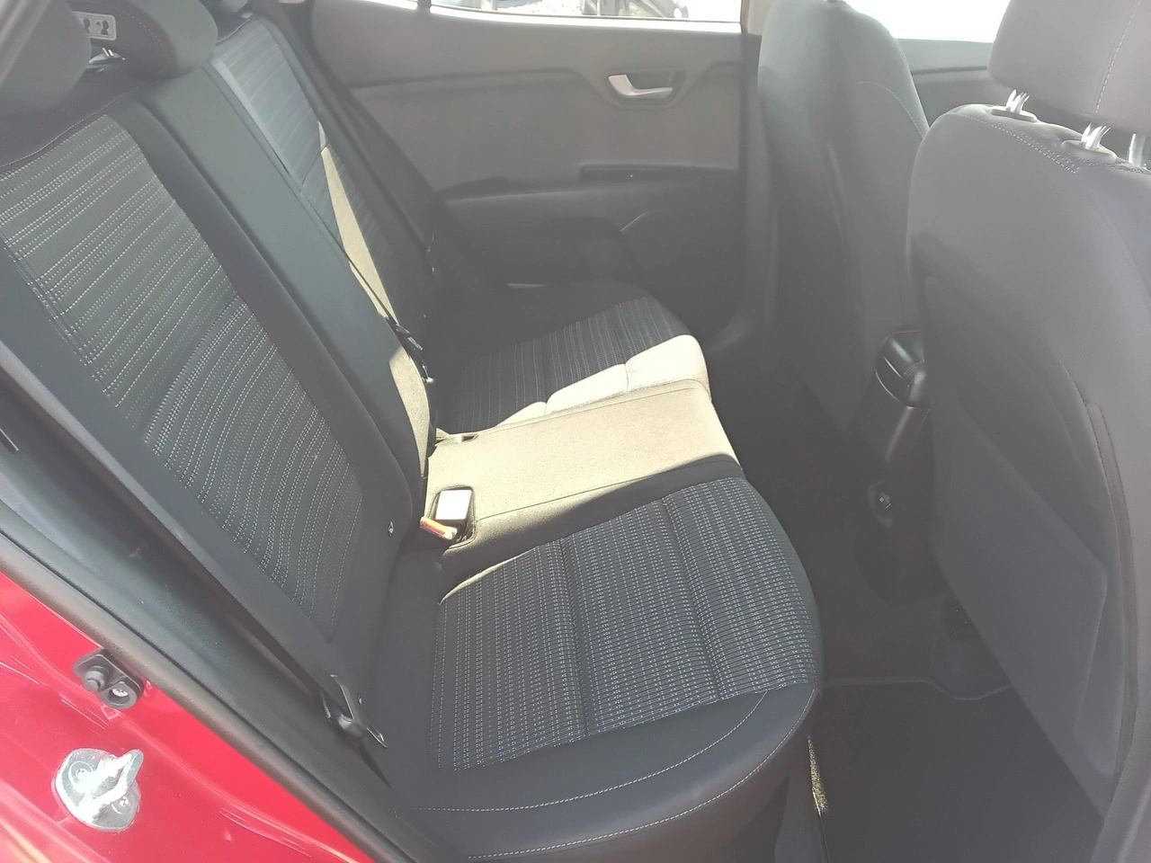 Kia Stonic - Zdjęcie 12