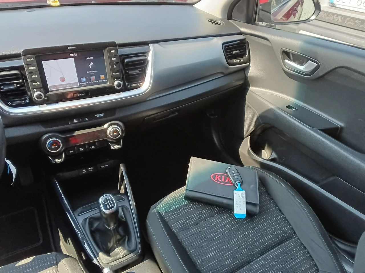 Kia Stonic - Zdjęcie 14