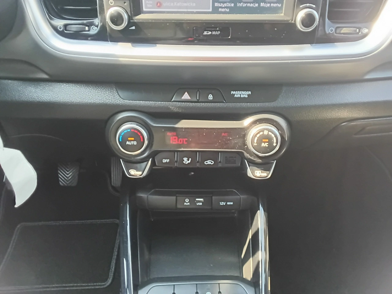 Kia Stonic - Zdjęcie 21