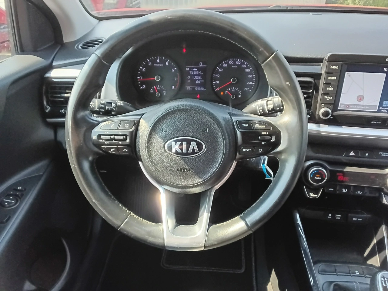 Kia Stonic - Zdjęcie 25