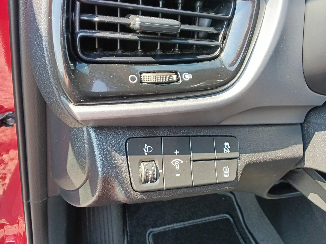 Kia Stonic - Zdjęcie 27
