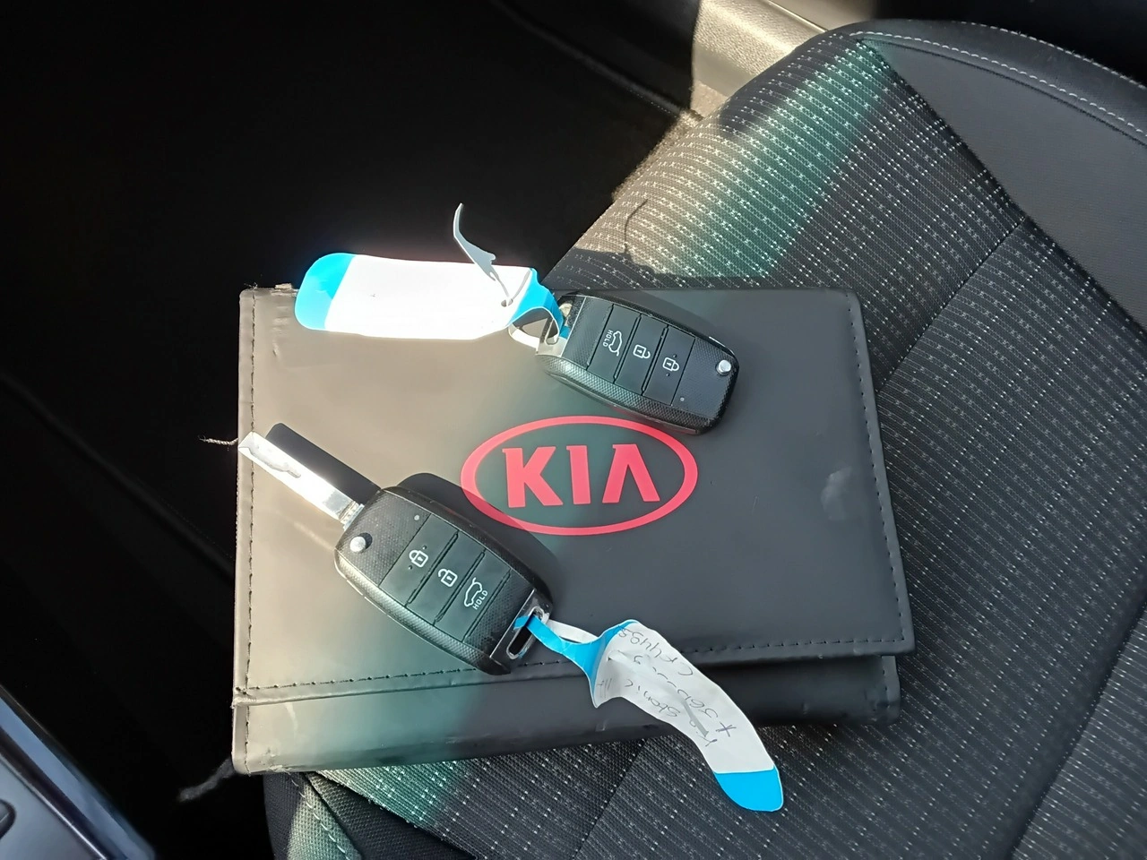 Kia Stonic - Zdjęcie 35