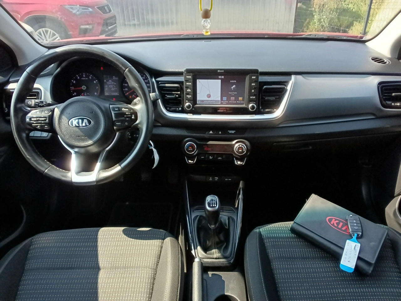 Kia Stonic - Zdjęcie 7