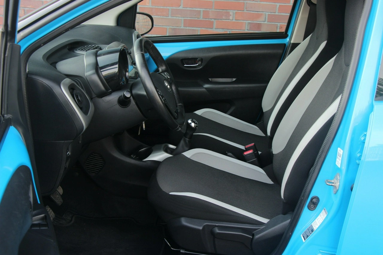 Toyota Aygo - Zdjęcie 9
