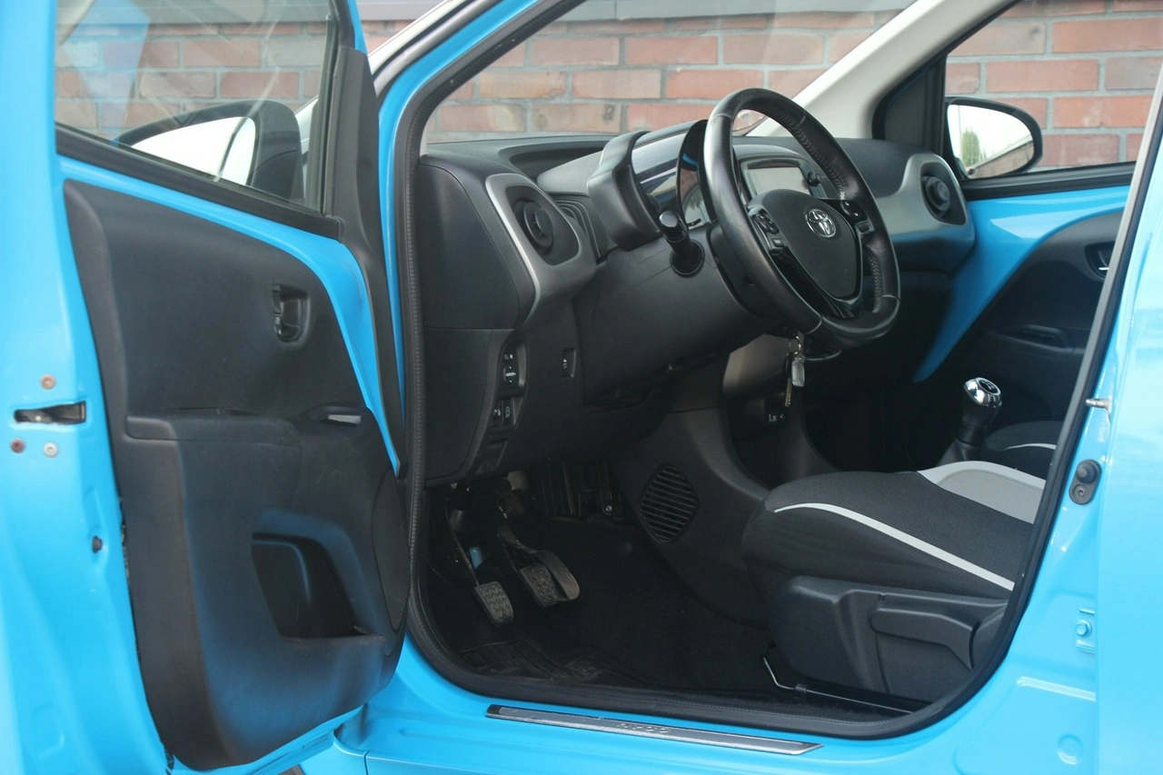 Toyota Aygo - Zdjęcie 11