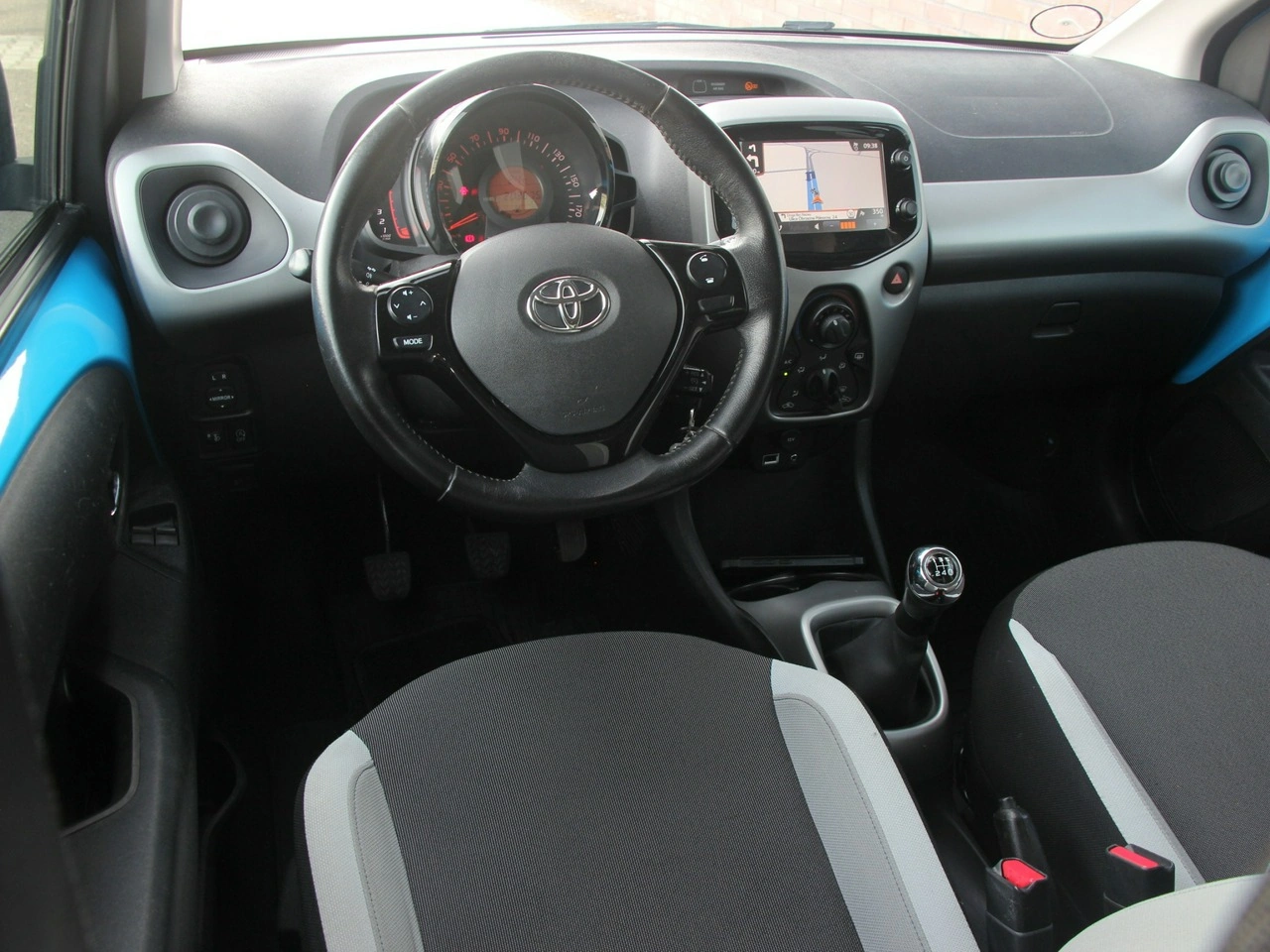 Toyota Aygo - Zdjęcie 17
