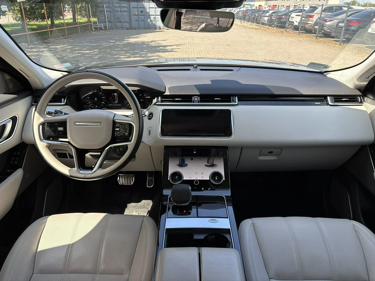 Land Rover Range Rover Velar - Zdjęcie 11