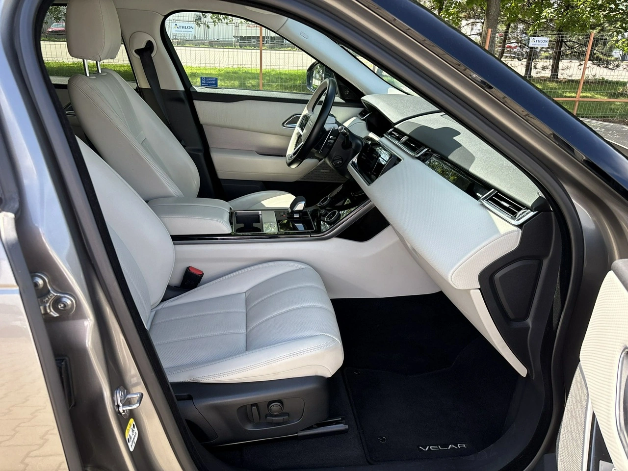Land Rover Range Rover Velar - Zdjęcie 13