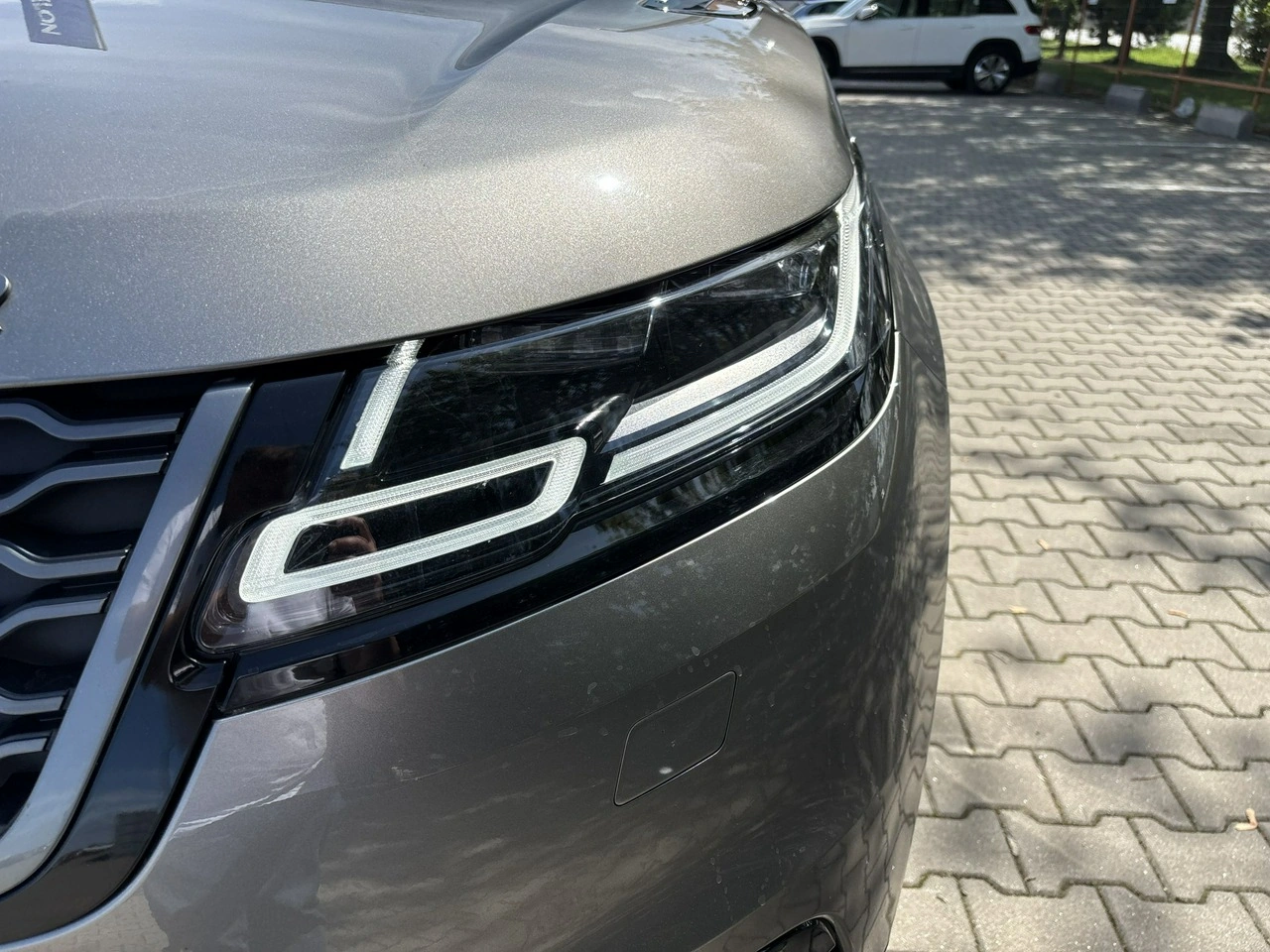 Land Rover Range Rover Velar - Zdjęcie 8