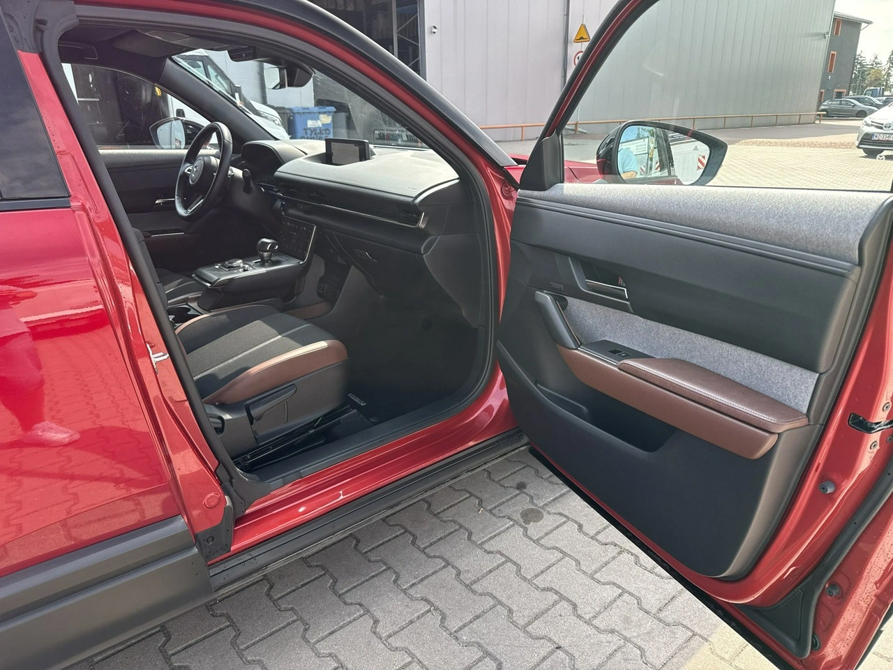 Mazda MX-30 - Zdjęcie 16