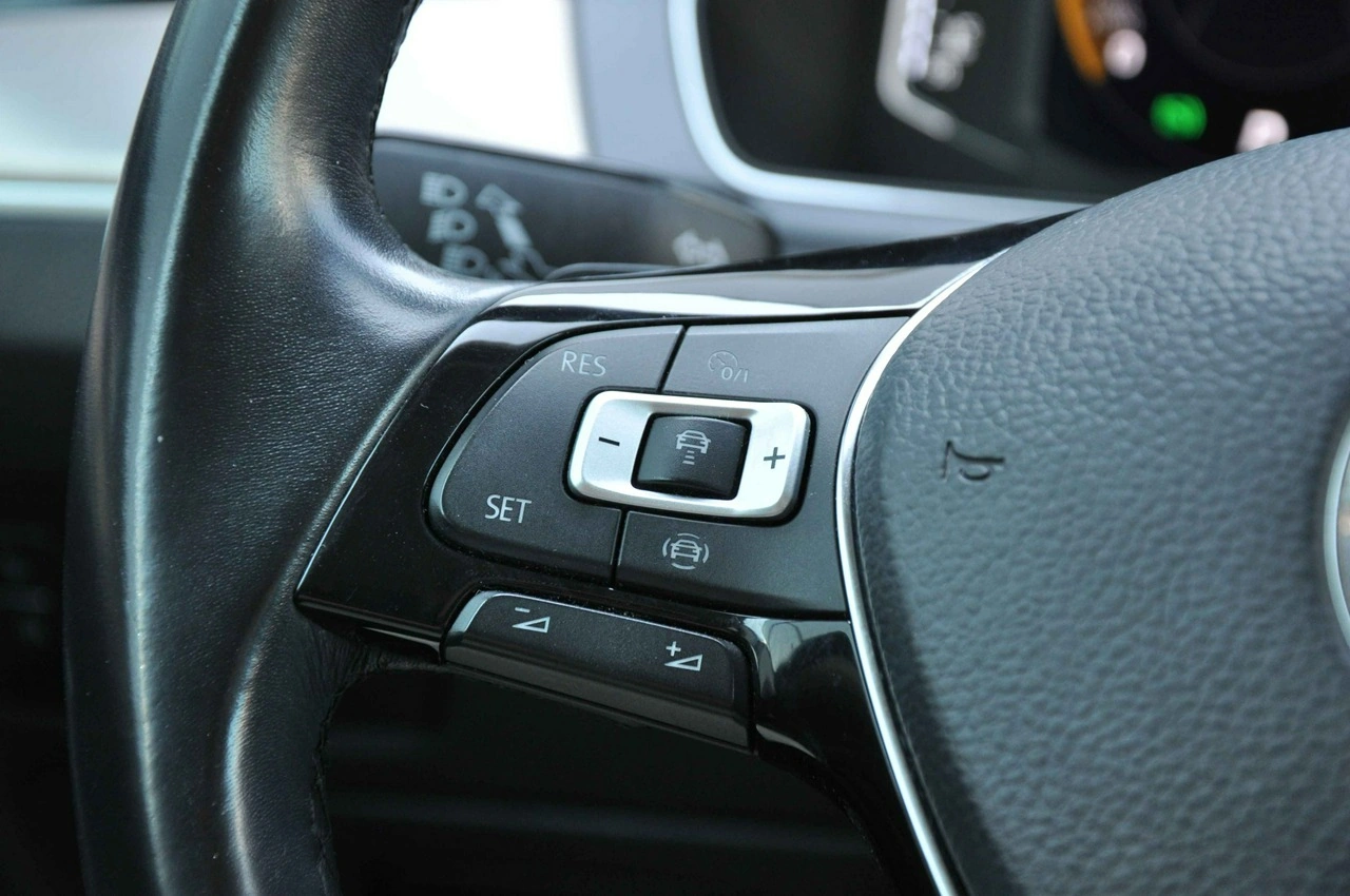 Volkswagen Arteon - Zdjęcie 16