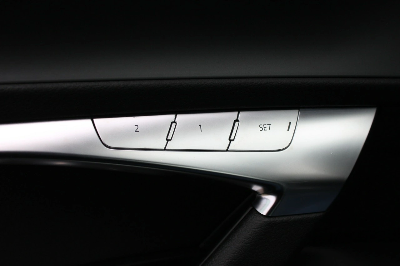 Audi A6 - Zdjęcie 14