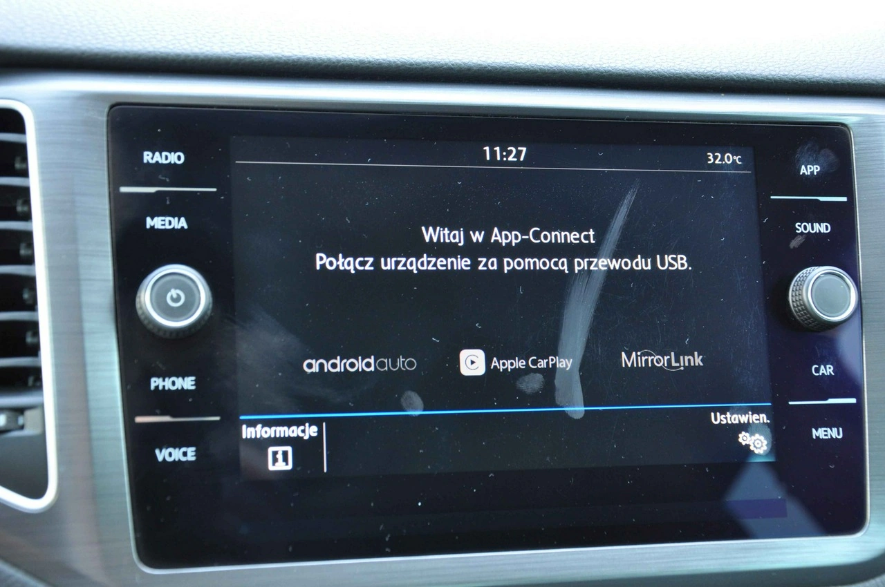 Volkswagen Golf Sportsvan - Zdjęcie 15