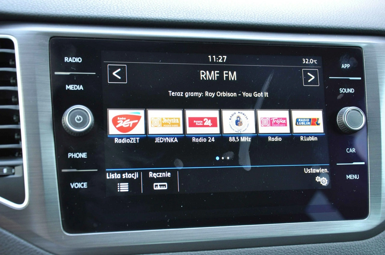Volkswagen Golf Sportsvan - Zdjęcie 16