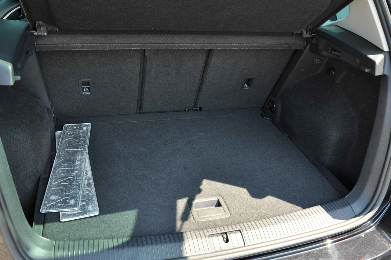 Volkswagen Golf Sportsvan - Zdjęcie 24