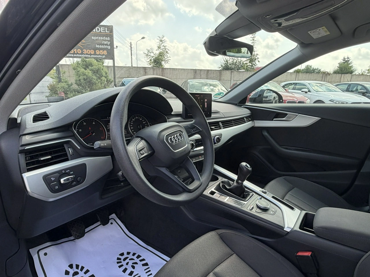 Audi A4 - Zdjęcie 17
