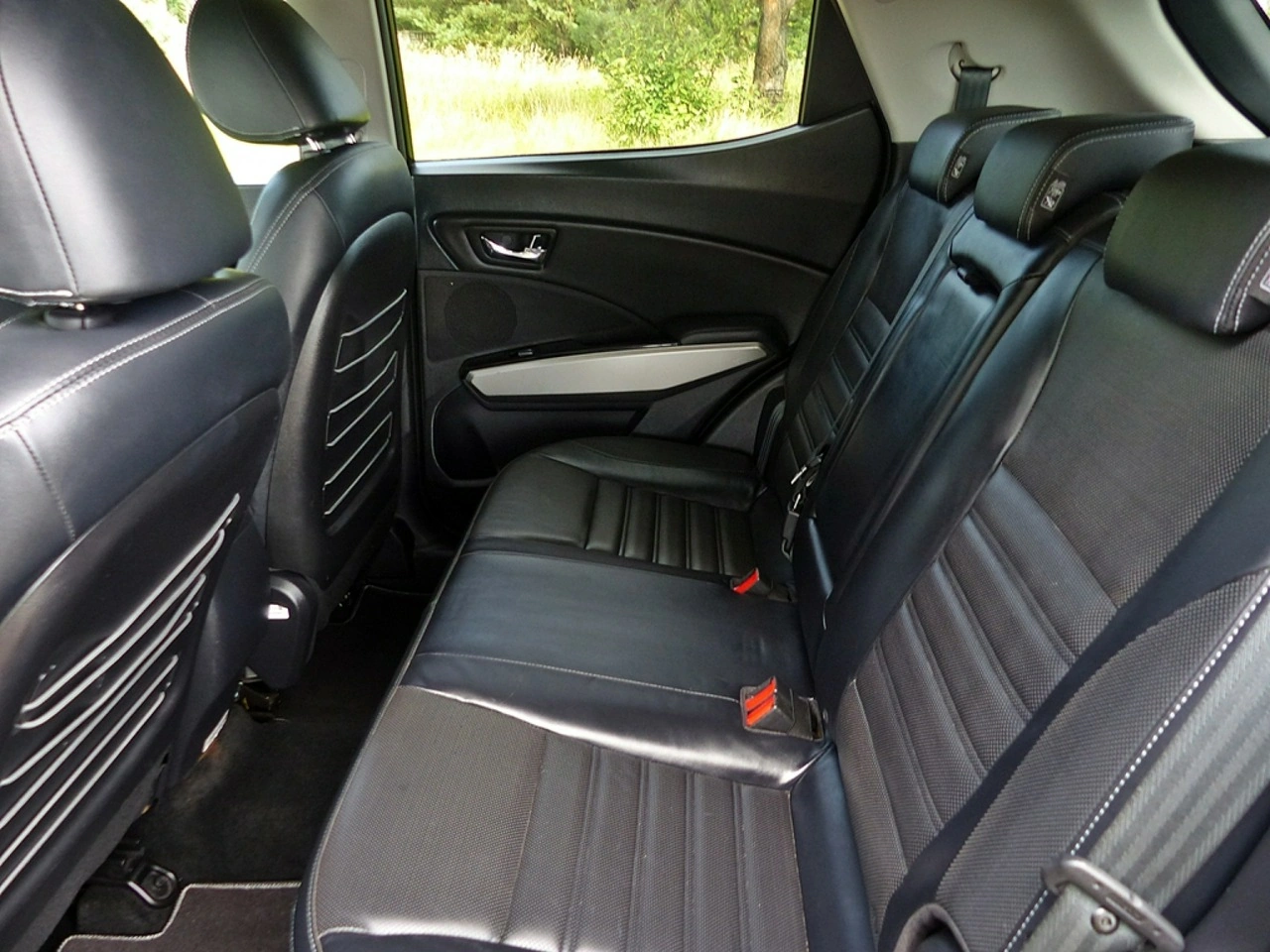 SsangYong/KGM Tivoli - Zdjęcie 22