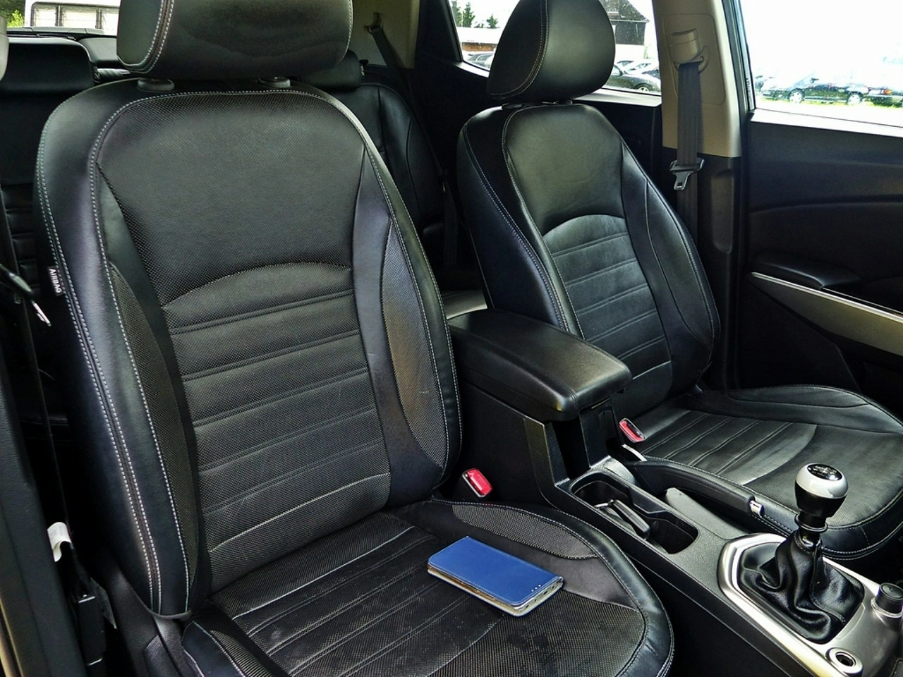 SsangYong/KGM Tivoli - Zdjęcie 26