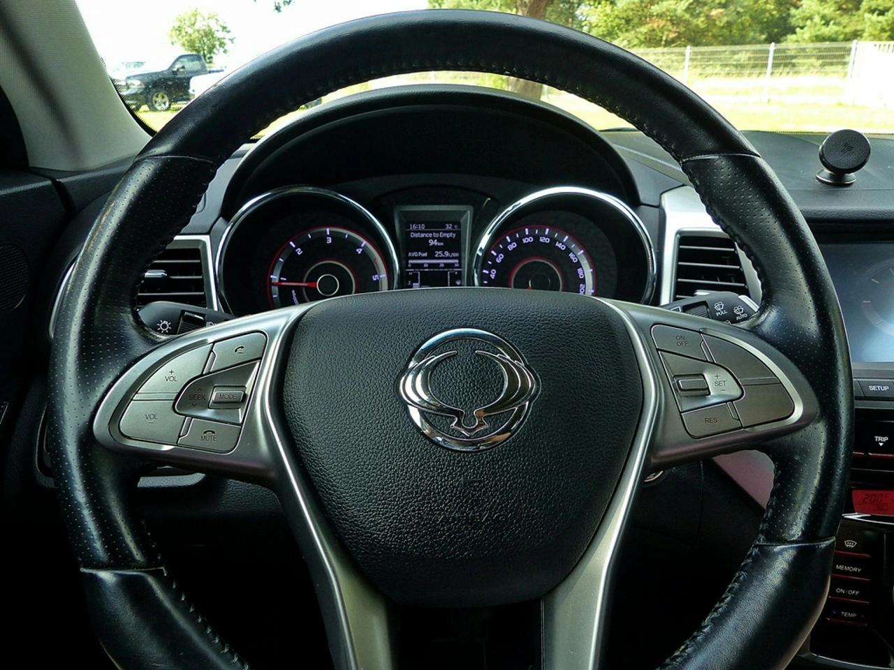 SsangYong/KGM Tivoli - Zdjęcie 27