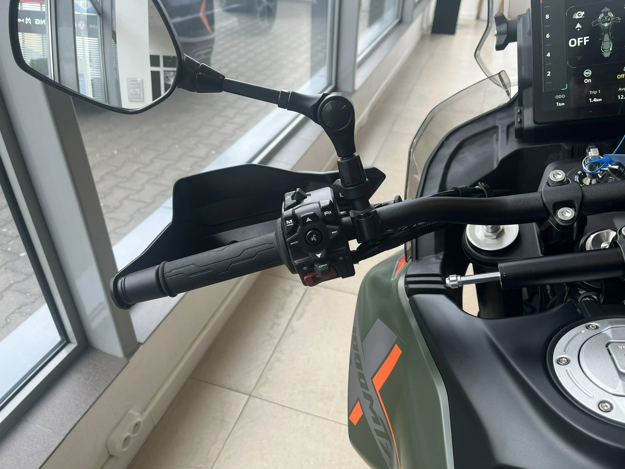 CF Moto MT-X - Zdjęcie 5