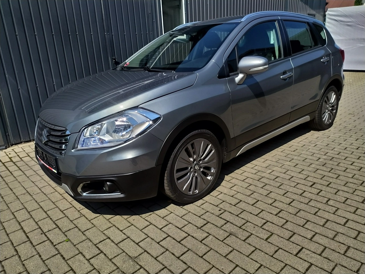 Suzuki SX4 S-Cross - Zdjęcie 1