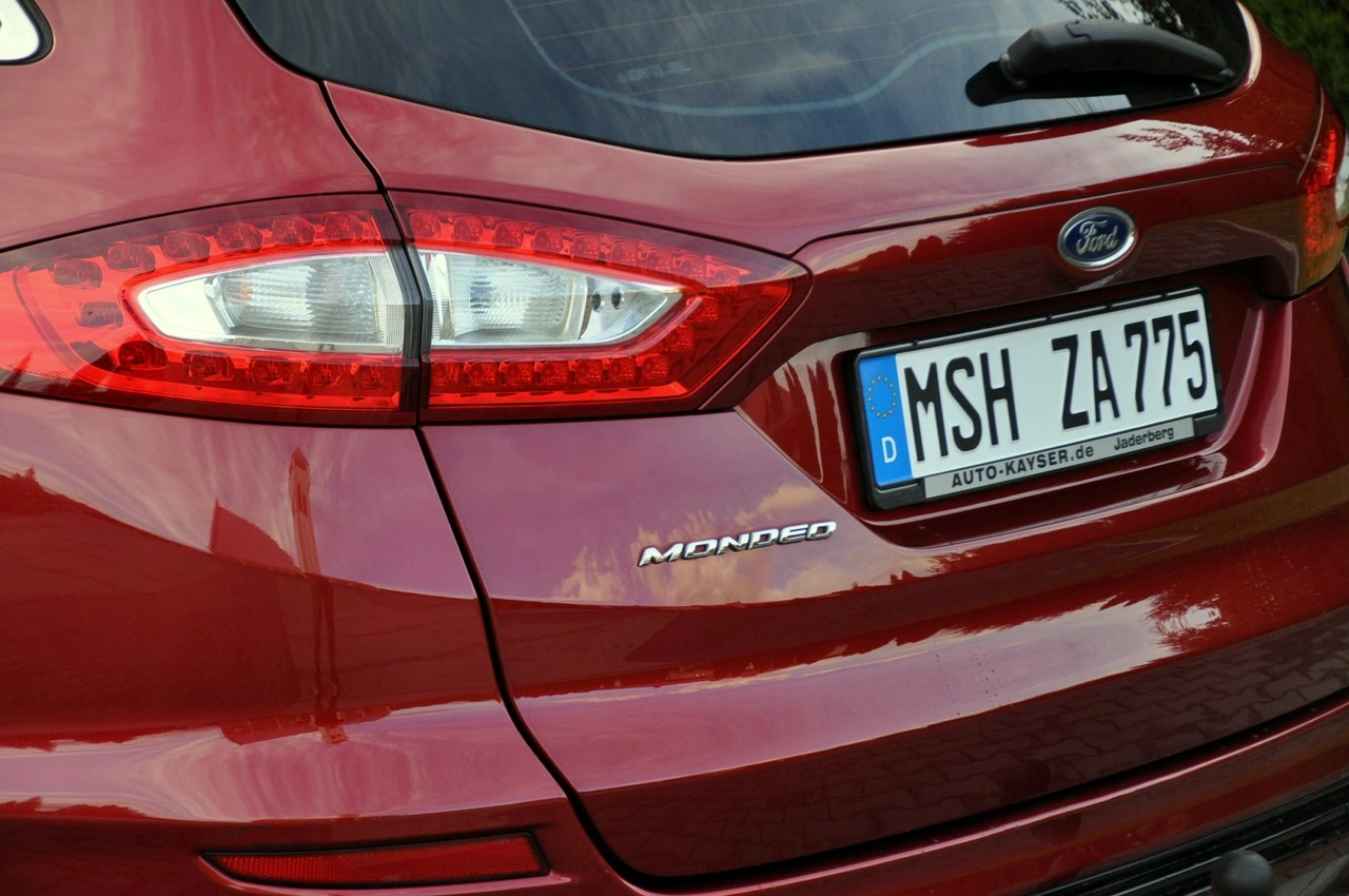 Ford Mondeo - Zdjęcie 15