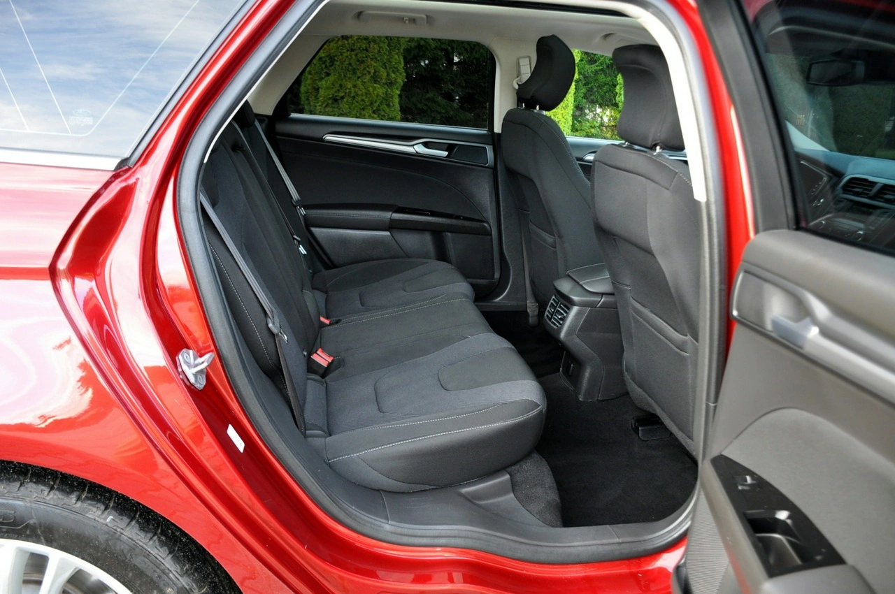 Ford Mondeo - Zdjęcie 18