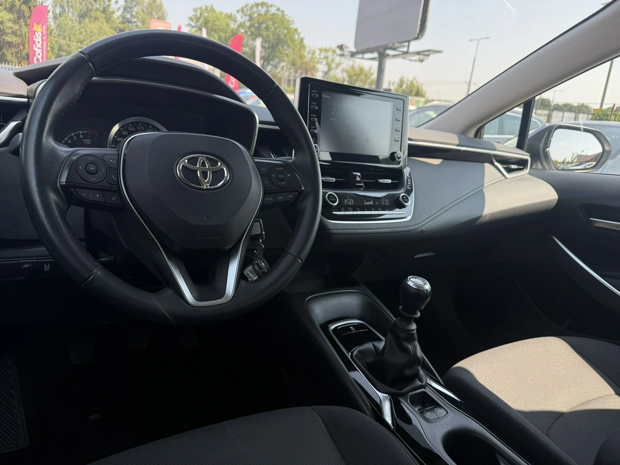 Toyota Corolla - Zdjęcie 13