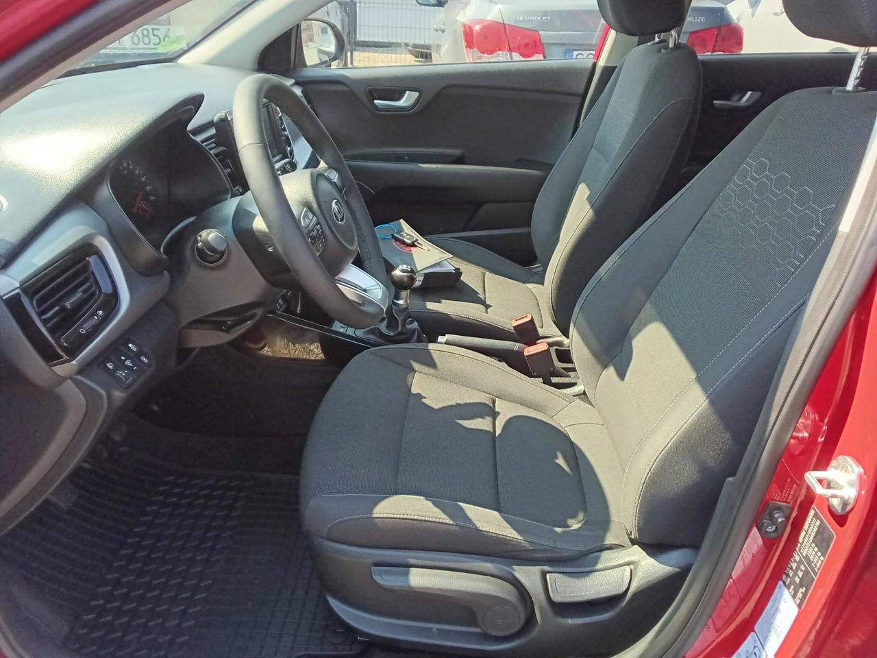 Kia Rio - Zdjęcie 13